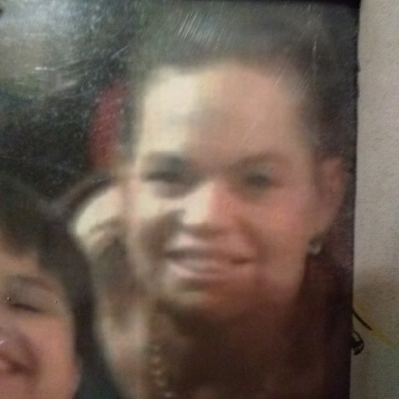 Meet your Posher, Lola - Picture 4 of 8